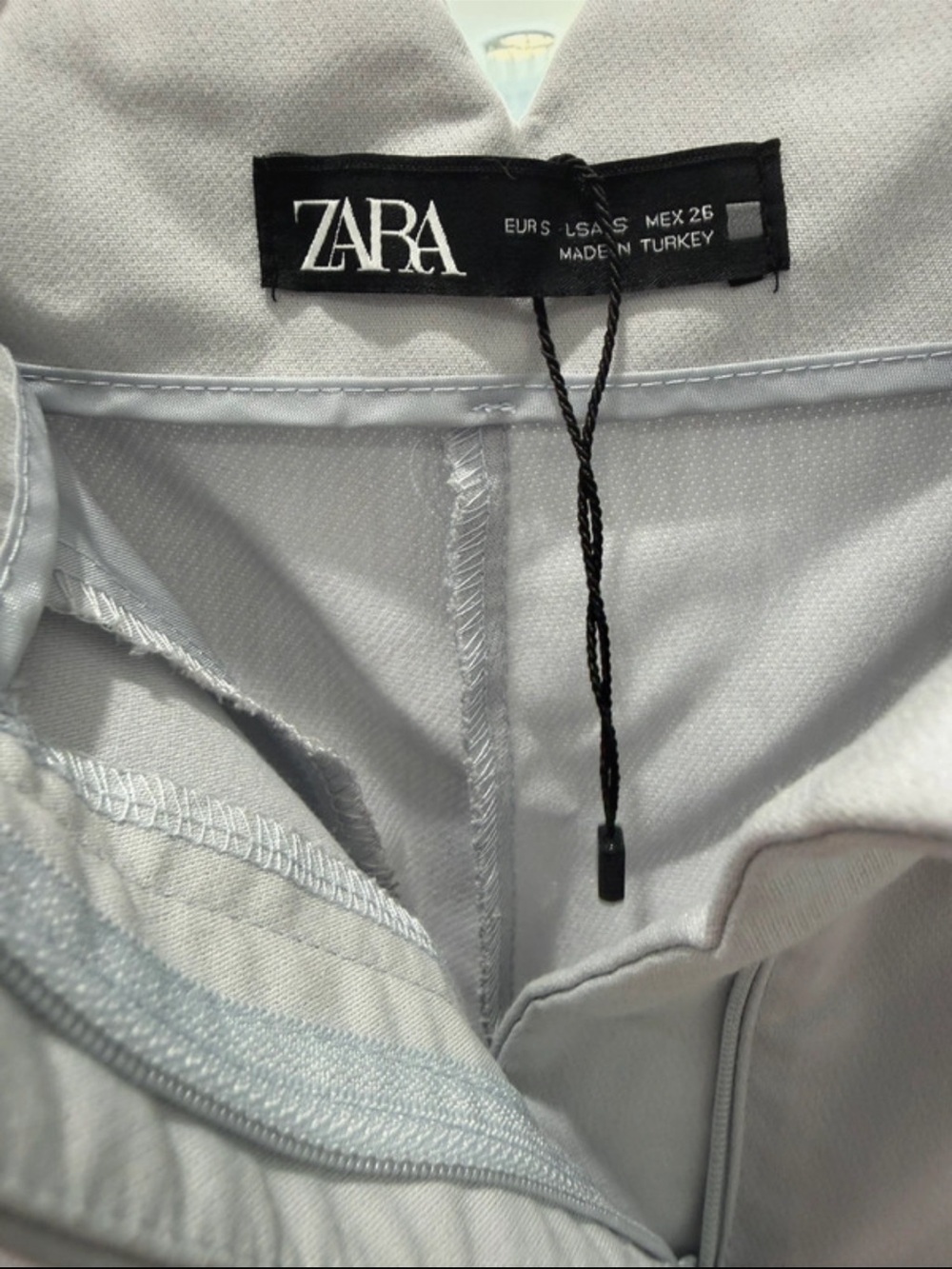 ZARA Men’s Slim Jeans in Light Gray